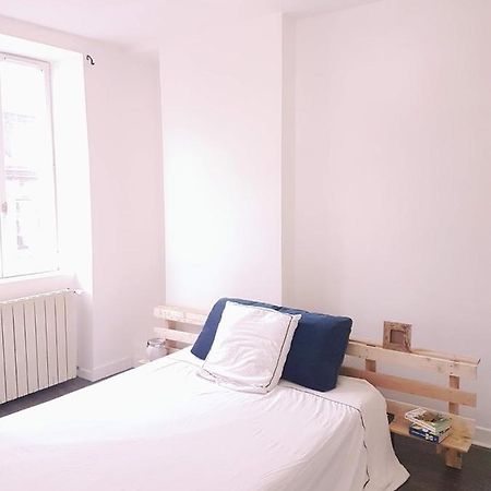 Charmant Logement A Vierzon Centre Buitenkant foto